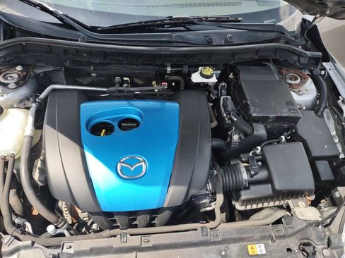 Used 2012 MAZDA MAZDA3 i Touring FWD image 19