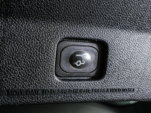 Used 2018 Ford Explorer Sport w/ Equipment Group 401A image 37