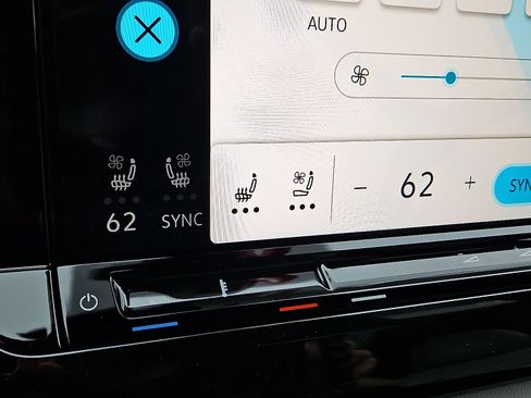 New 2026 Volkswagen Atlas Cross Sport SEL Premium R-Line image 17