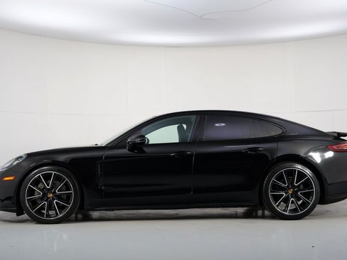 Used 2018 Porsche Panamera 4S w/ Premium Package Plus AWD/4WD image 9