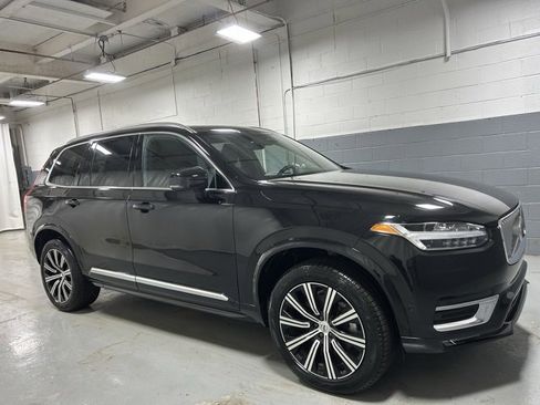 Used 2024 Volvo XC90 B5 Plus image 4