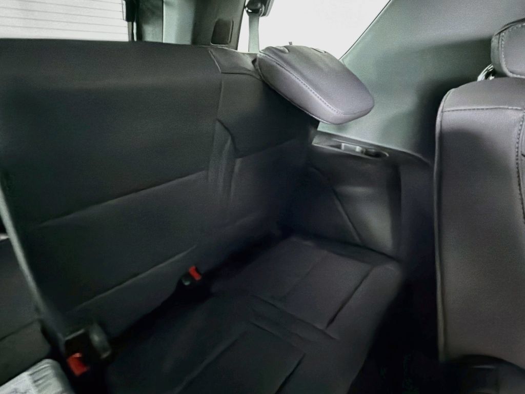 New 2026 Chevrolet Tahoe Z71 w/ Comfort Package AWD/4WD image 22