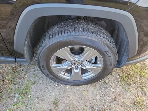 Used 2024 Toyota RAV4 XLE image 6