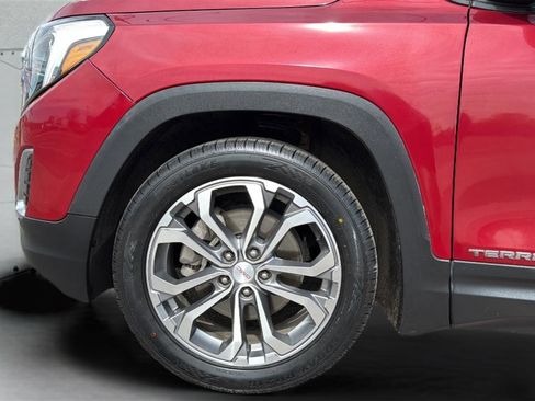Used 2018 GMC Terrain SLT w/ Preferred Package image 31
