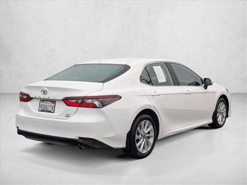 Used 2023 Toyota Camry LE image 5