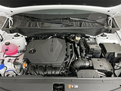 Certified 2026 Kia Sportage EX w/ EX Panorama Roof Package image 24