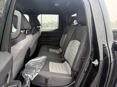 Used 2025 Toyota Tacoma TRD Sport RWD image 4