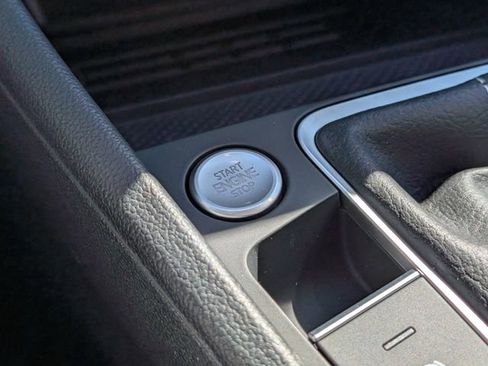 New 2026 Volkswagen Jetta SE image 24