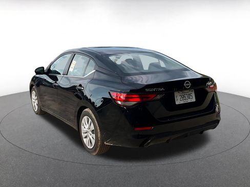 Used 2025 Nissan Sentra S FWD image 11
