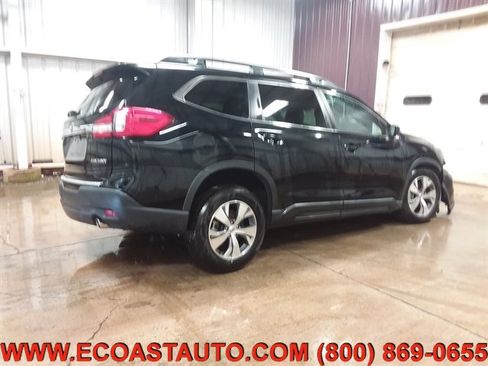 Used 2019 Subaru Ascent Premium image 4