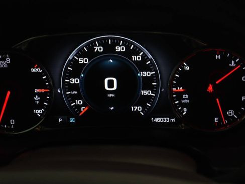 Used 2017 GMC Acadia Denali w/ Technology Package FWD image 18