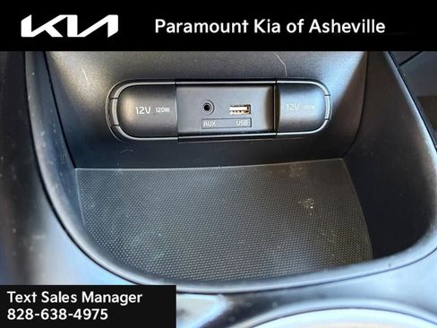 Used 2016 Kia Soul image 12