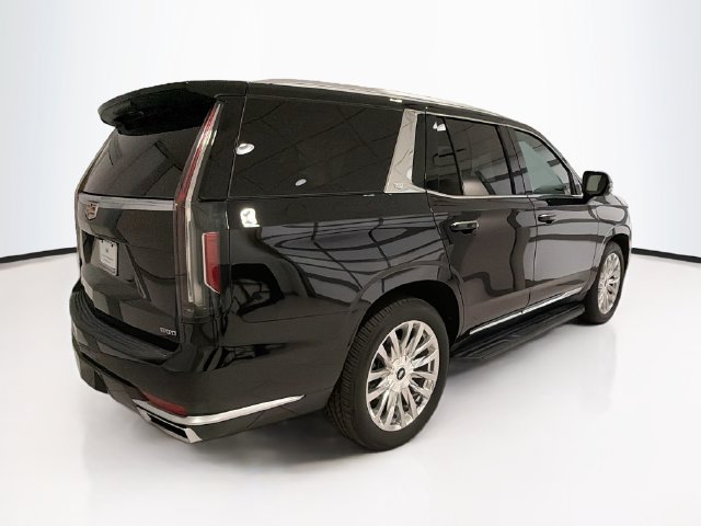 Used 2023 Cadillac Escalade Premium Luxury w/ Performance Package AWD/4WD image 6