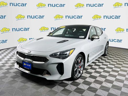 Used 2019 Kia Stinger GT1 image 3
