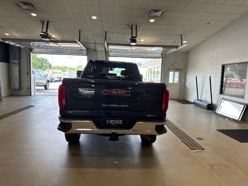 Used 2020 GMC Sierra 2500 SLT w/ Gooseneck/5TH Wheel Package AWD/4WD image 6