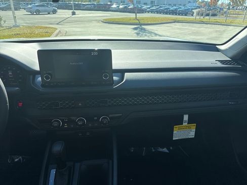 New 2025 Honda Accord LX image 15