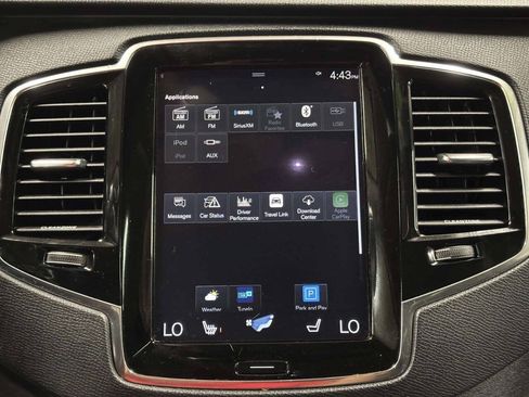 Used 2016 Volvo XC90 T6 Momentum w/ Momentum Plus Package AWD/4WD image 29