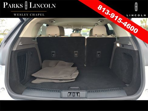 Certified 2022 Lincoln Corsair FWD w/ Equipment Group 101A image 8