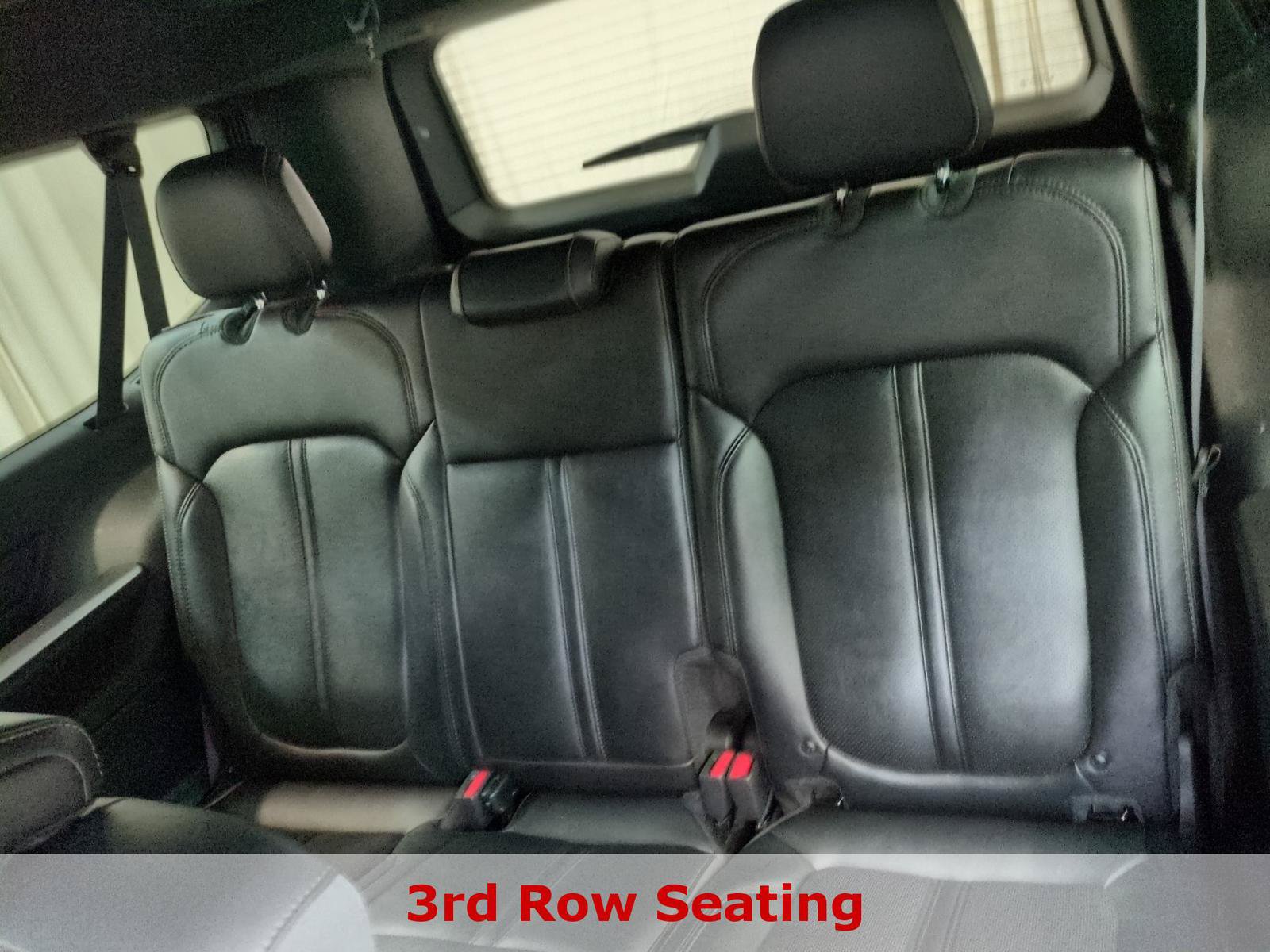 Used 2024 Jeep Wagoneer L Series II w/ Flexible Seating Group AWD/4WD image 23