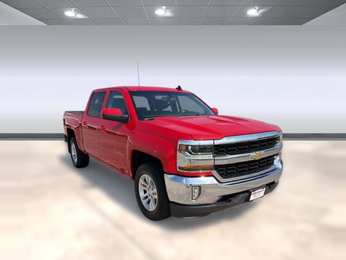 Used 2018 Chevrolet Silverado 1500 LT w/ All Star Edition AWD/4WD image 6