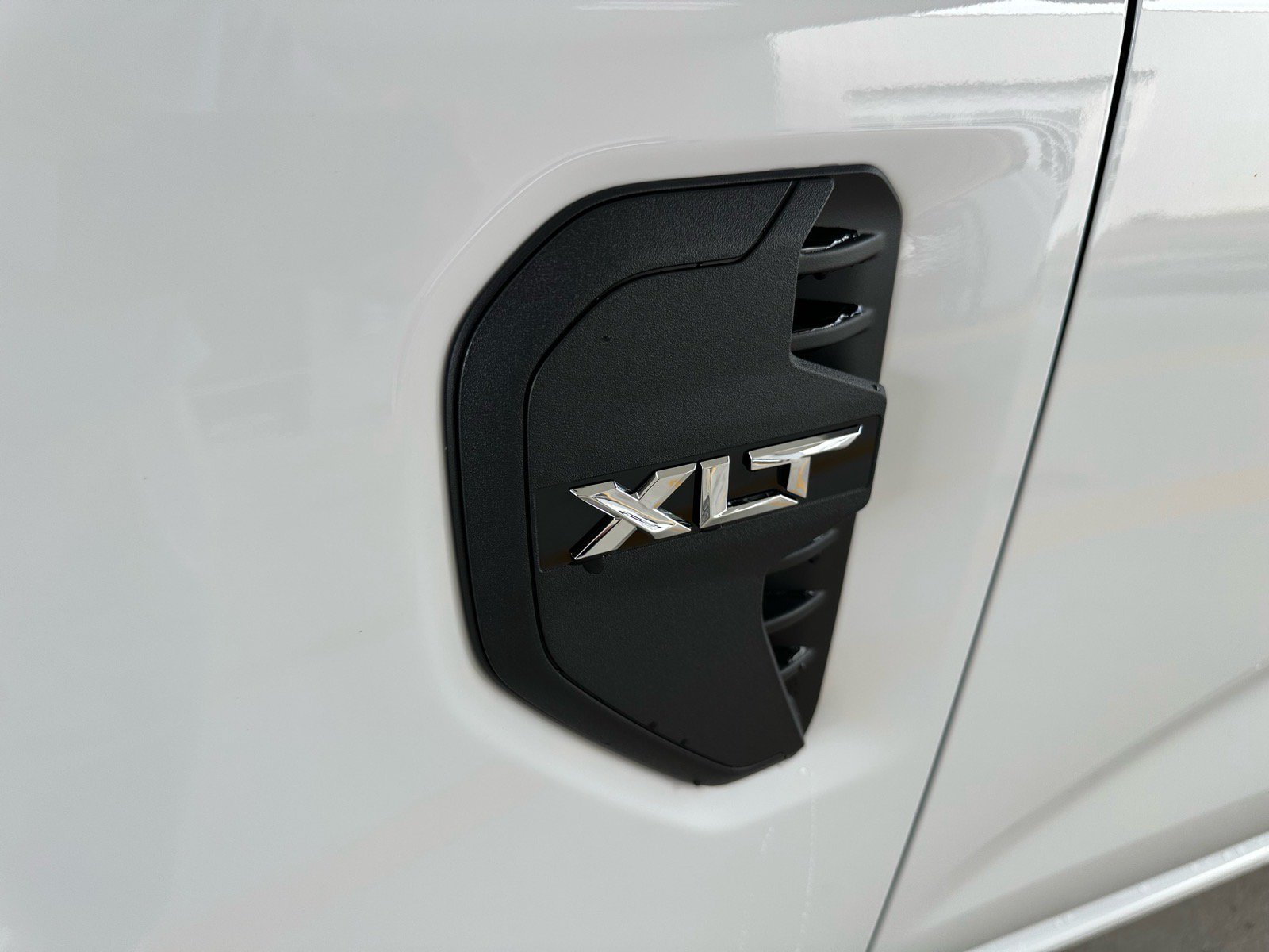 New 2026 Ford Ranger XLT w/ Equipment Group 301A High RWD image 4