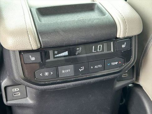 Certified 2024 Toyota Grand Highlander AWD Hybrid image 27