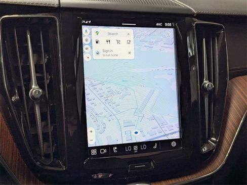 Used 2023 Volvo XC60 B5 Ultimate w/ Climate Package image 16