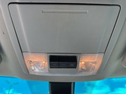 Used 2016 Ford Explorer Platinum AWD/4WD image 24