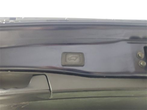 Used 2022 Toyota RAV4 XLE image 8