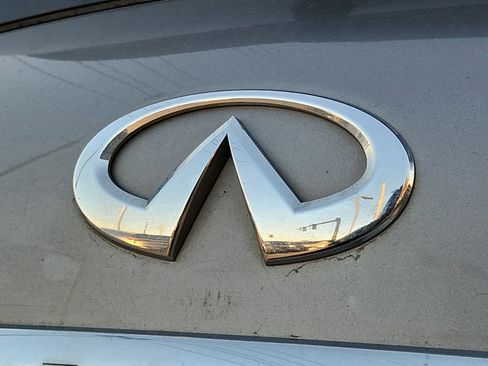 Used 2012 INFINITI QX56 2WD w/ Theater Pkg image 31