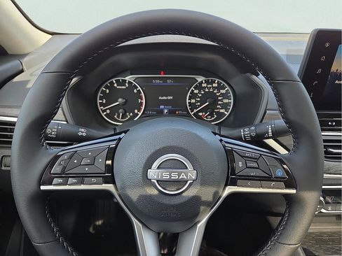 New 2026 Nissan Altima 2.5 SV FWD image 24