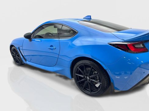 Used 2023 Toyota GR86 Premium RWD image 14