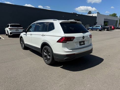 Used 2023 Volkswagen Tiguan SE AWD/4WD image 8