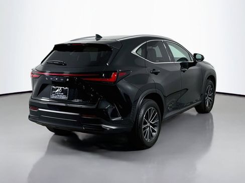 Certified 2025 Lexus NX 250 FWD w/ Cold Area Package image 5