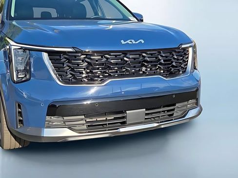 Certified 2025 Kia Sorento EX FWD image 8