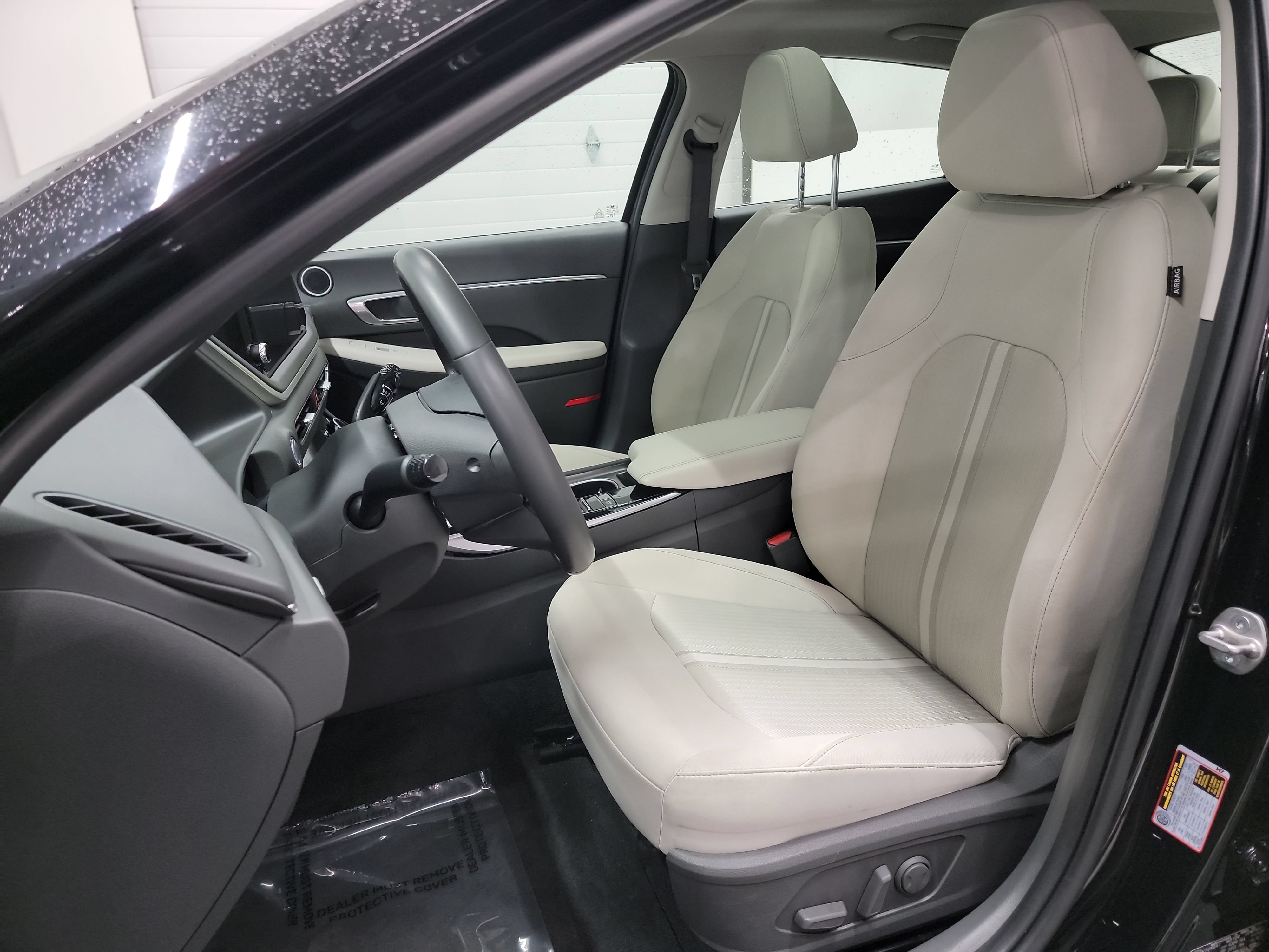 Used 2023 Hyundai Sonata SEL w/ Convenience Package FWD image 12