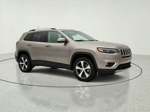 Used 2020 Jeep Cherokee Limited AWD/4WD image 8