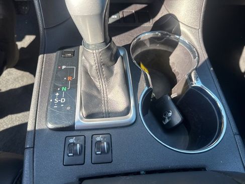 Used 2019 Toyota Highlander XLE image 30