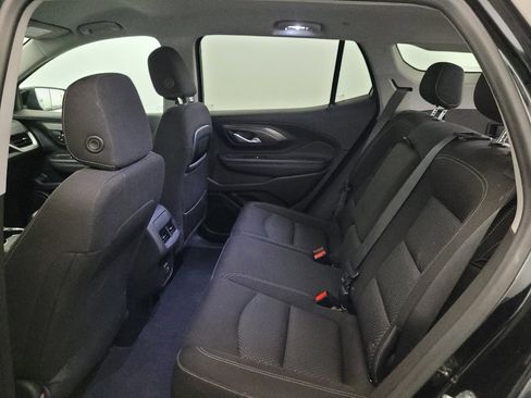 Used 2022 GMC Terrain SLE w/ Driver Convenience Package FWD image 18