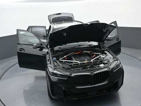 New 2026 BMW X5 xDrive50e w/ Executive Package AWD/4WD image 40