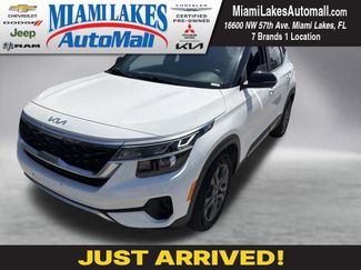 Used 2023 Kia Seltos S FWD video 1