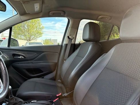 Certified 2022 Buick Encore Preferred w/ Safety Package image 28