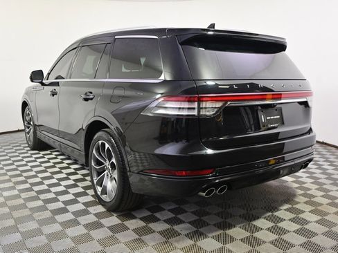 Used 2023 Lincoln Aviator Grand Touring w/ Equipment Group 301A image 4