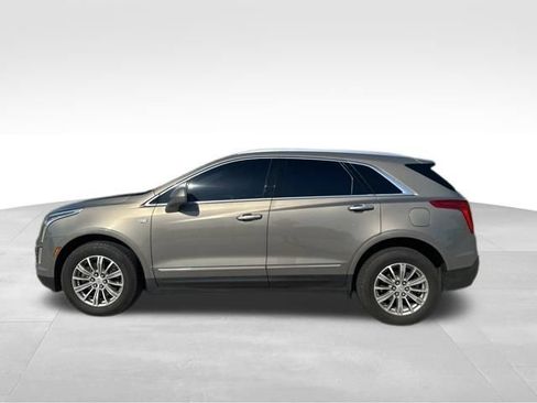 Used 2018 Cadillac XT5 Luxury w/ Driver Awareness Package AWD/4WD image 6