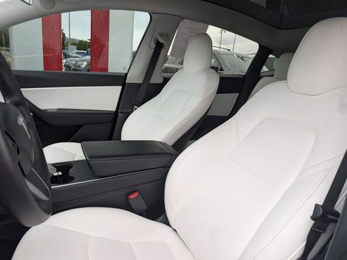 Used 2020 Tesla Model Y Performance AWD/4WD image 6
