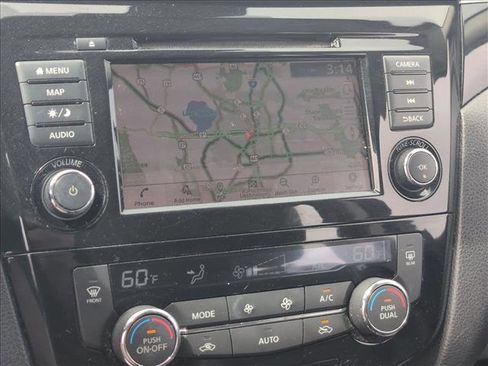 Used 2019 Nissan Rogue Sport SL w/ Premium Package FWD image 15