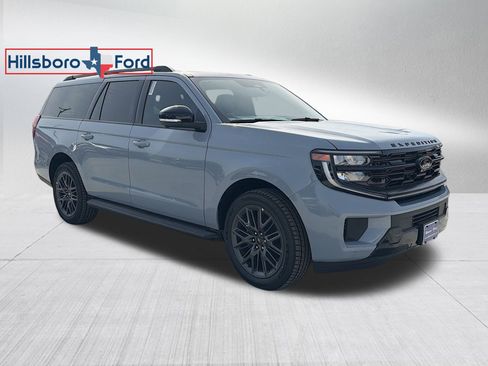 New 2026 Ford Expedition Max Platinum w/ Stealth Appearance Package image 4