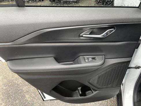 New 2025 Jeep Grand Cherokee Laredo X RWD image 36