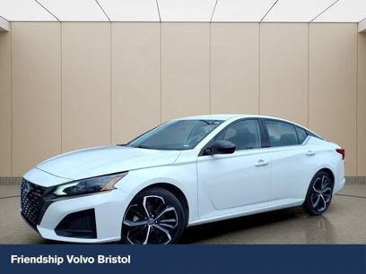 Used 2024 Nissan Altima 2.5 SR