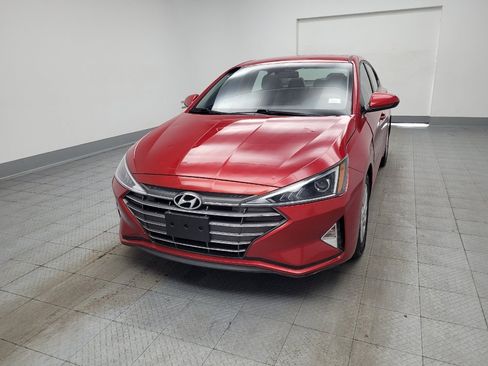 Used 2020 Hyundai Elantra SE FWD image 15